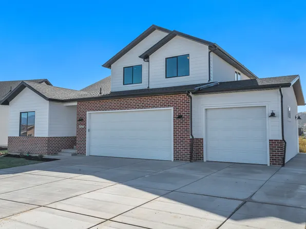 1293 E Wilbur Ln, Eagle Mountain, UT 84005