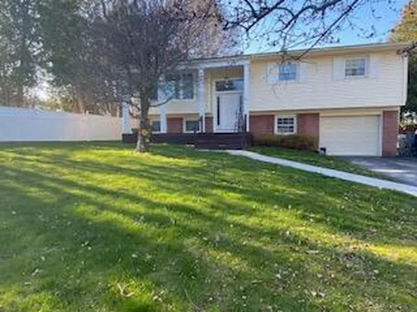 37 Addoms St, Plattsburgh, NY 12901