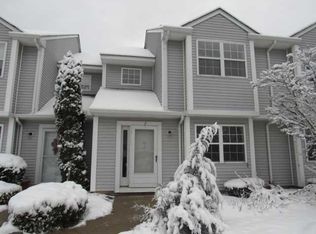2 Timberline Trl, Pawling, NY 12564