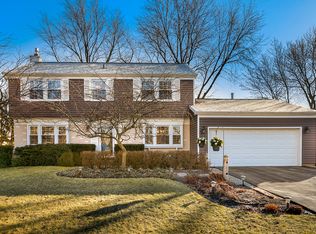 640 Silver Rock Ln, Buffalo Grove, IL