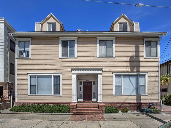 2nd image of 221 Pacific Ave APT 5