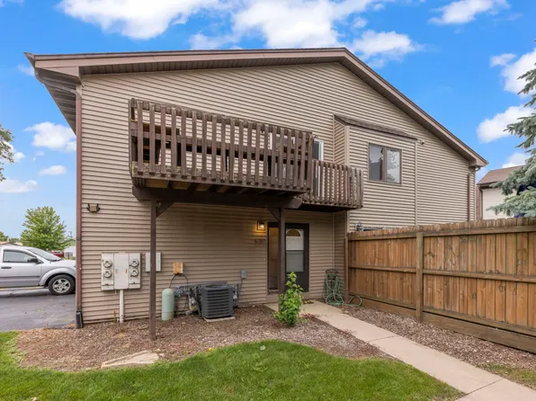 1707 Cedarbrook Ct #1707, Sycamore, IL 60178