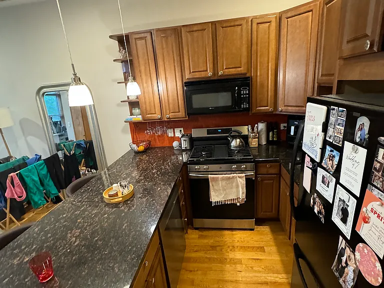 2620 N Dayton St #2F — Photo 6