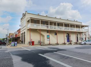 101 N Main St SUITE A, Elgin, TX 78621