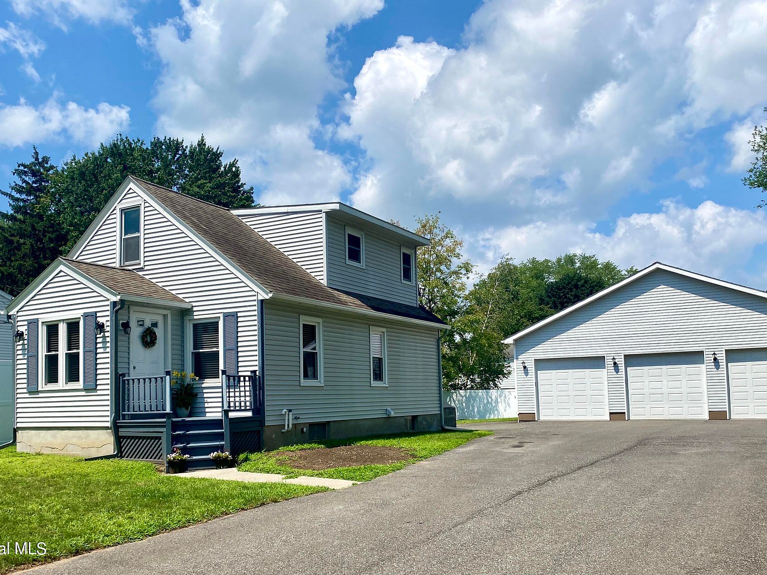 15 Marjorie Road, Albany, NY 12205 Zillow