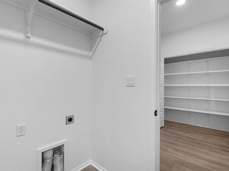 147 Heather Glen Way — Photo 14