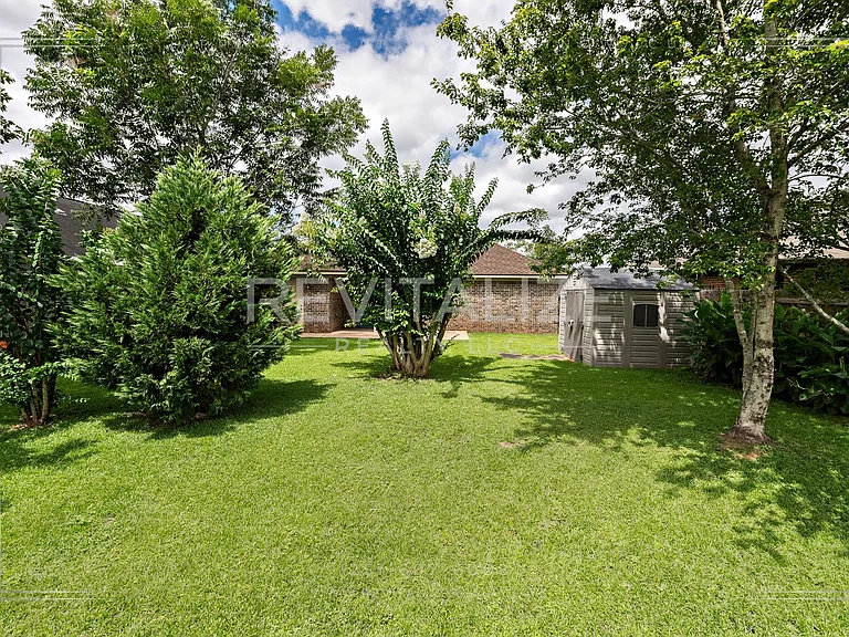 1549 Majesty Loop — Photo 46