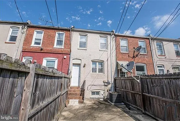 1209 Carroll St — Photo 12