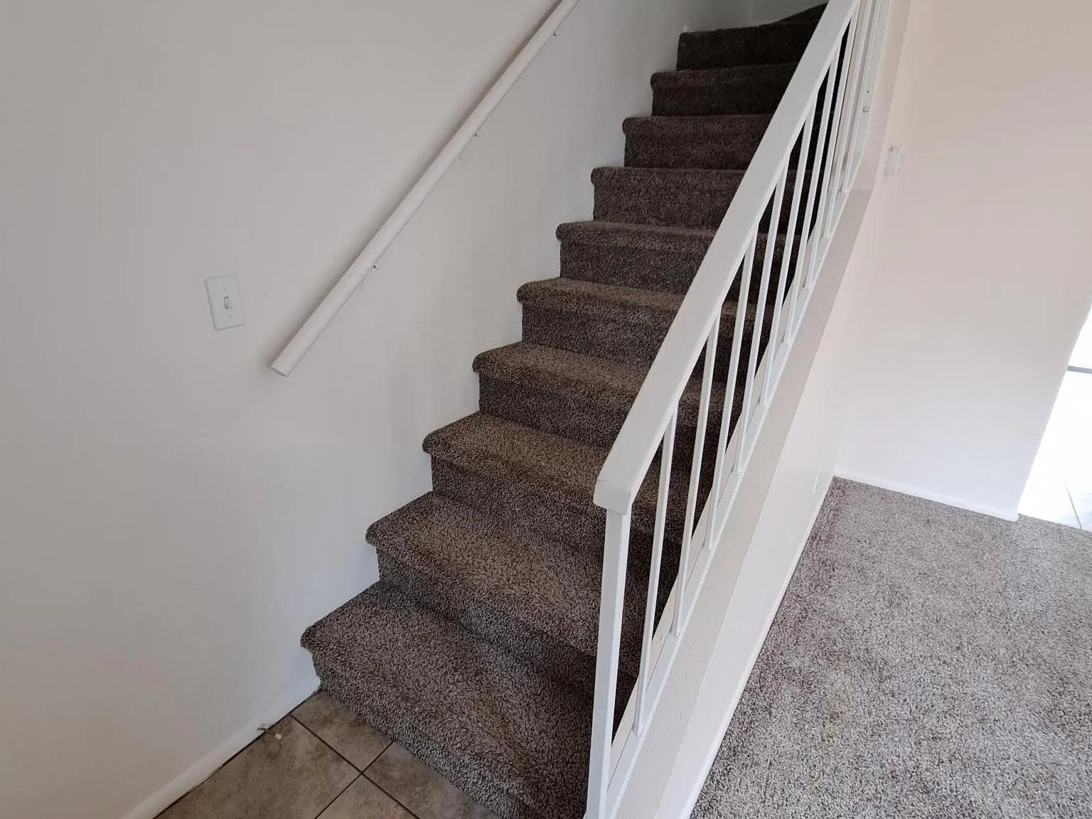 2 bed, 936 sqft, $1,500 — Photo 3