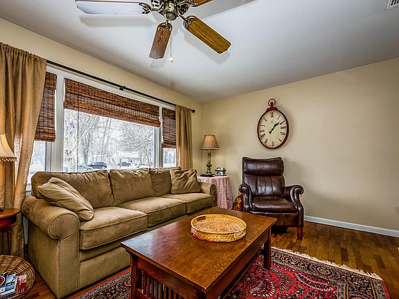 2nd image of 1629 Greenly Ave