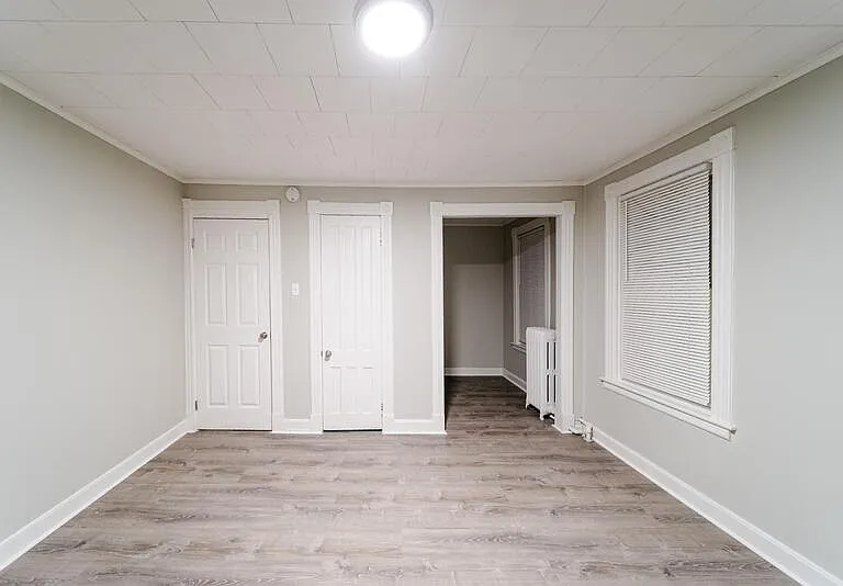 139 N Pine Ave — Photo 25