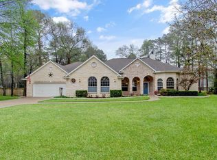 43 Timber Ln, Conroe, TX 77384