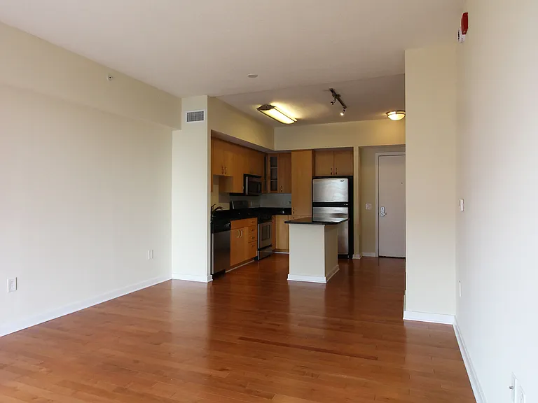 475 K St NW #1022 — Photo 4