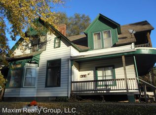 1602 Military Ave, Omaha, NE 68111