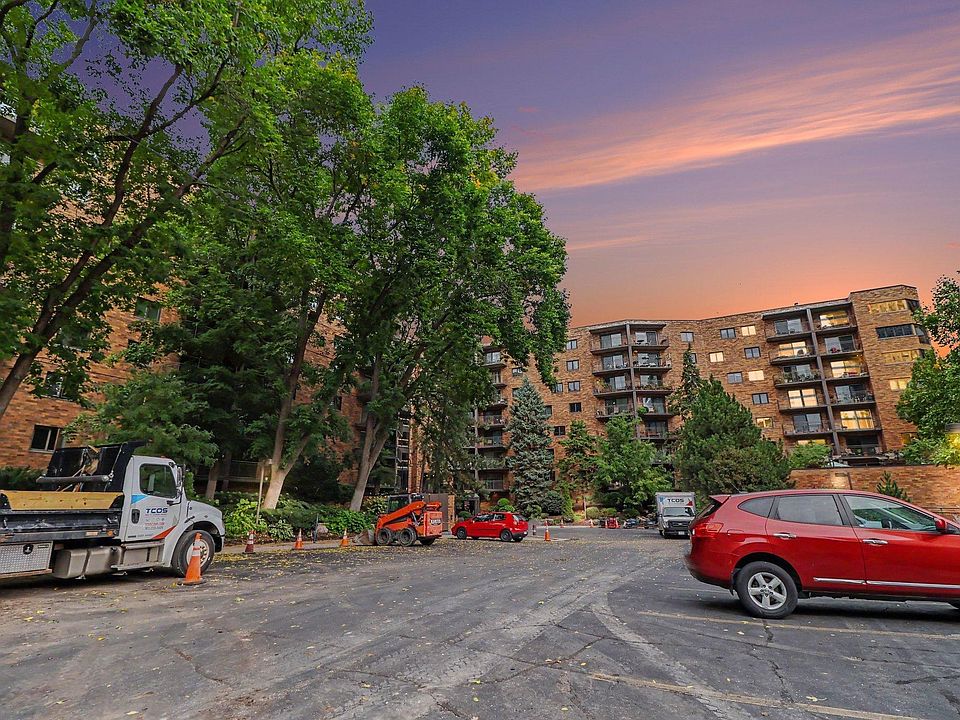 1st image of 210 W Grant St APT 615