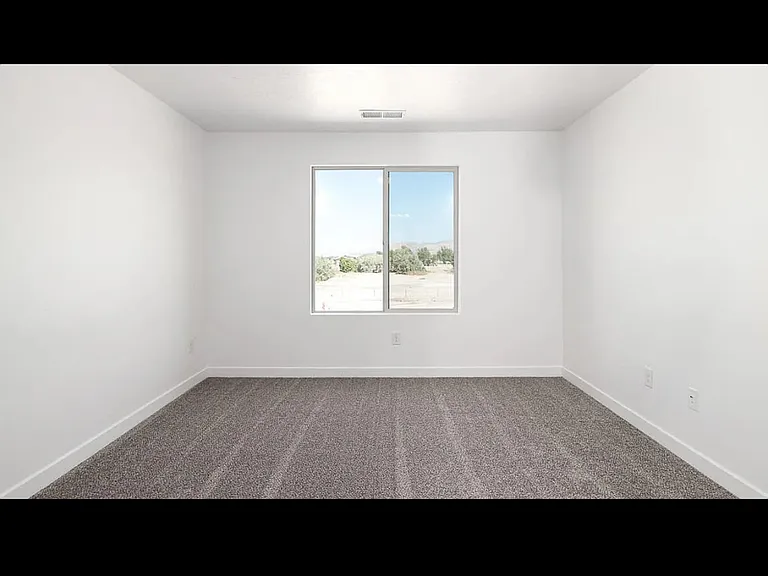 1792 S Wolverine Way — Photo 3