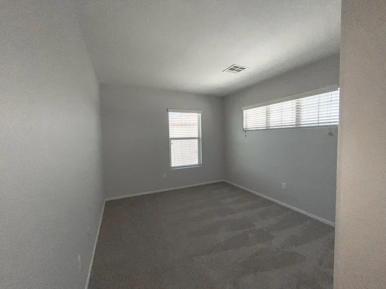 5646 Saint Elias St — Photo 68