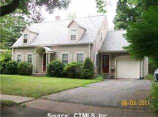 11 Harvey Rd, Windsor, CT 06095