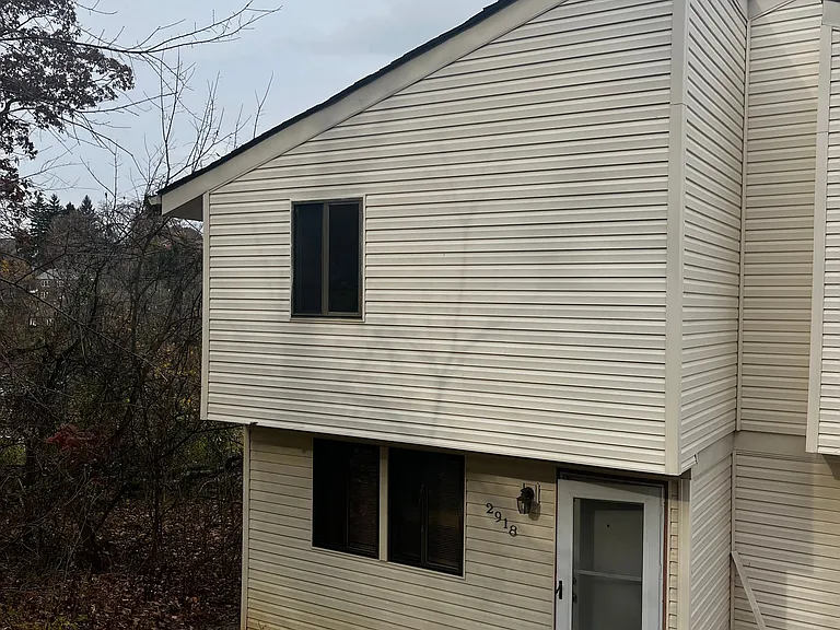 2918 Autumnwood Dr #MAIN — Photo 1