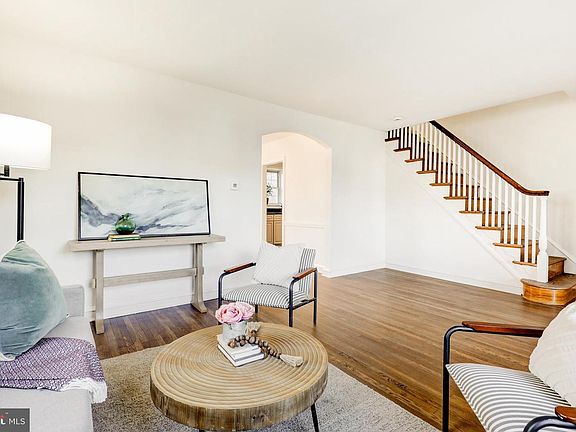 5th image of 1529 Brierwood Rd