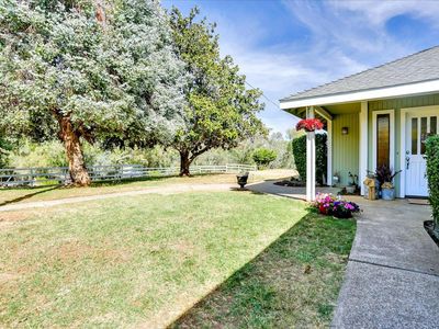2330 Country Ln, Auburn, CA, 95603