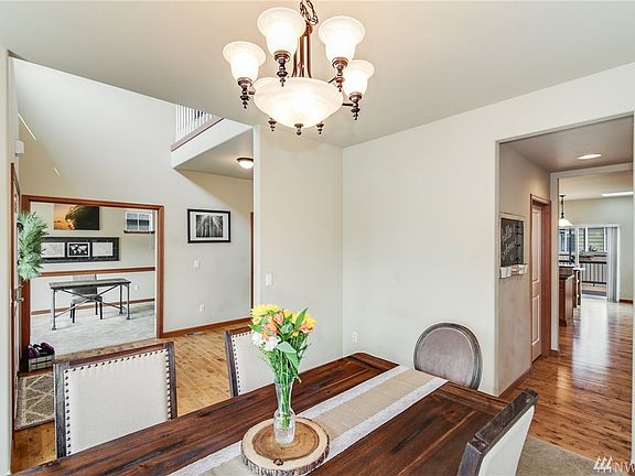 5th image of 15620 18th Ave W