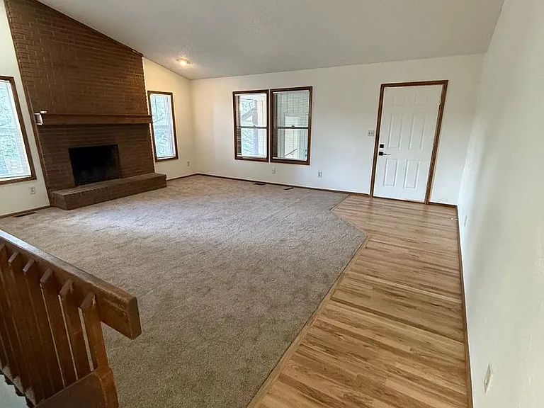 6840 Delmonico Dr — Photo 3