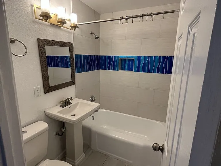 43 Alamanda Dr — Photo 11