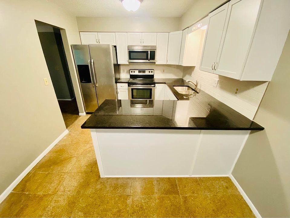 7932 Lee Ave N, Brooklyn Park, MN 55443 Zillow