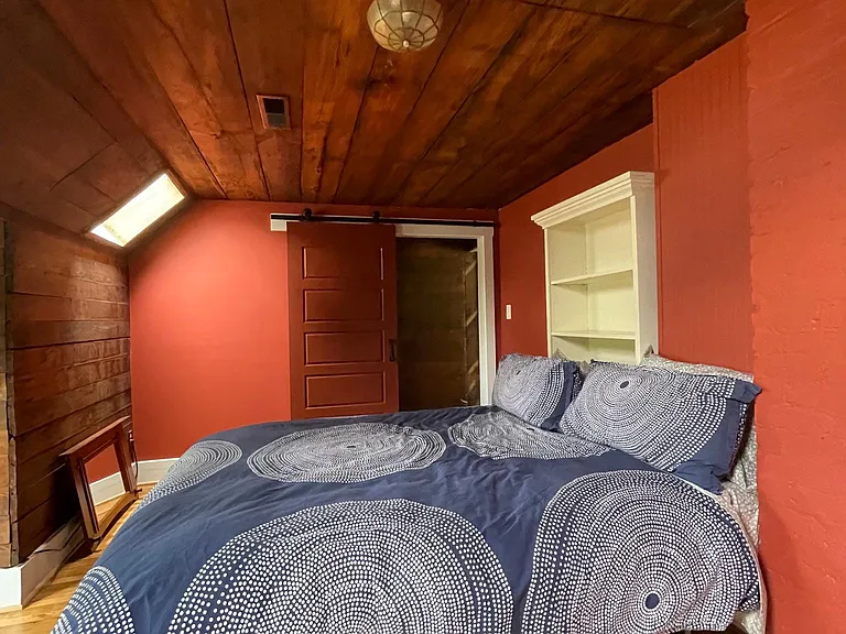 1712 S Main St #2 — Photo 8