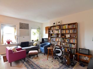 37 Garrison Rd APT 3, Brookline, MA 02445