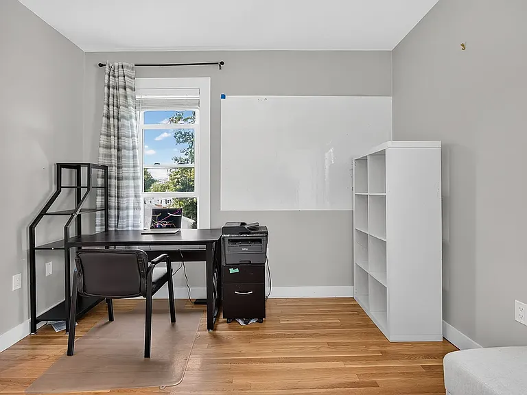 44 Worley St — Photo 6