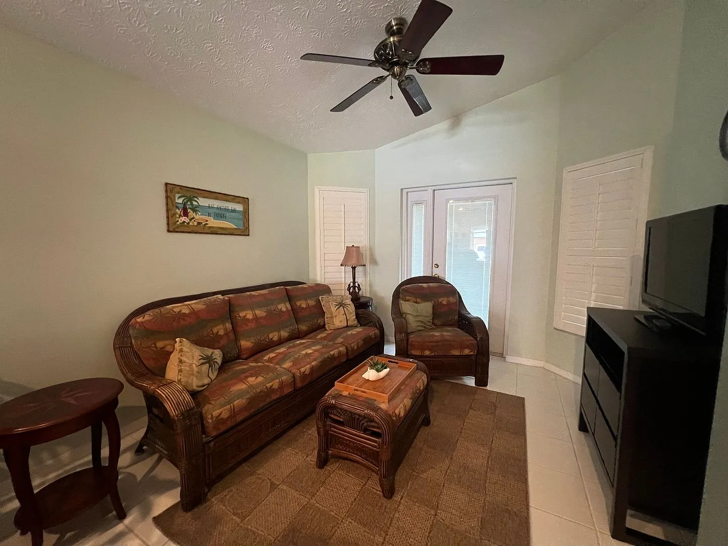 55+ Community Furnished 2/2/1 — Photo 4