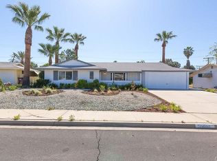 26863 Oakmont Dr, Menifee, CA 92586