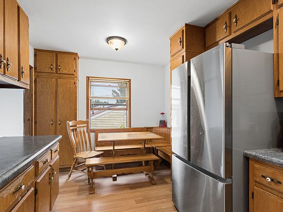 4th image of 341 Hale Ave