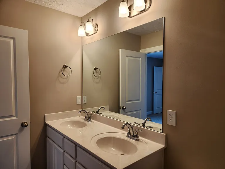 2853 Valley Farms Dr — Photo 23