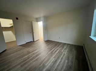 3040 Pawtucket Ave APT 105, Riverside, RI 02915