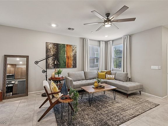 4th image of 1129 Blissful Plains Ave
