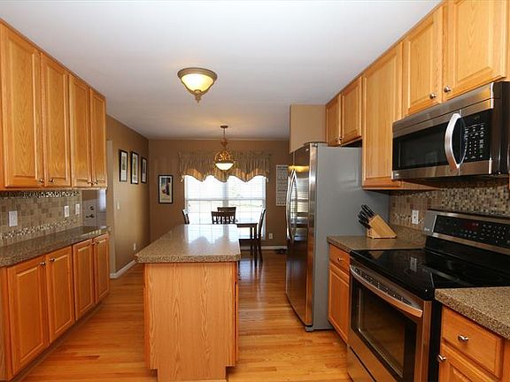 4th image of 5344 Station Dr
