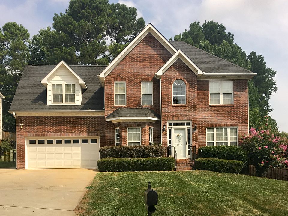1st image of 1819 Abbotsford Ct