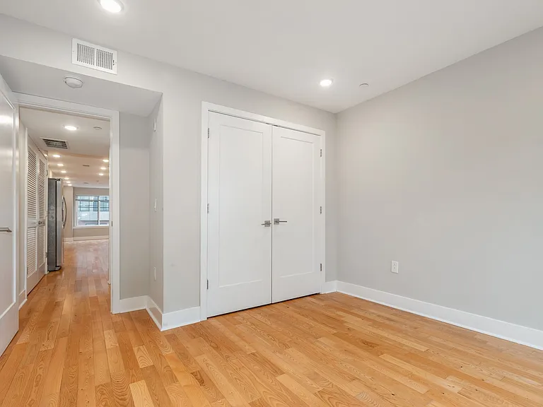 2521 Cecil B Moore — Photo 30