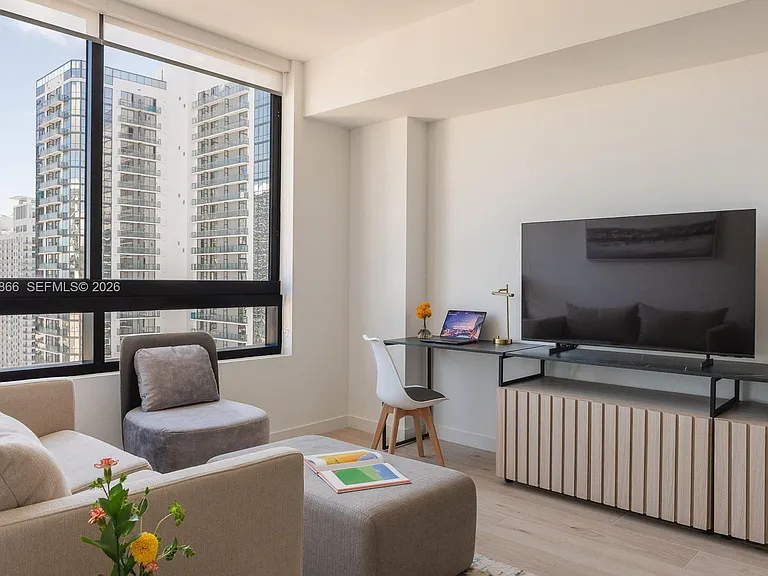 225 N Miami Ave #3203 — Photo 3