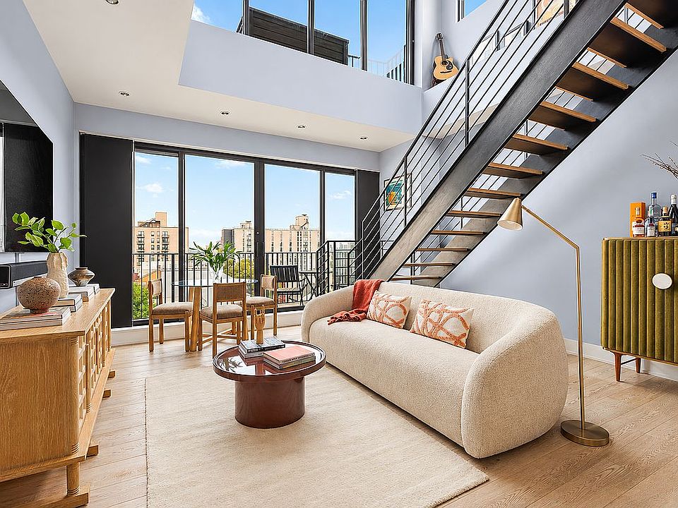 1st image of 558 5th Ave #5B