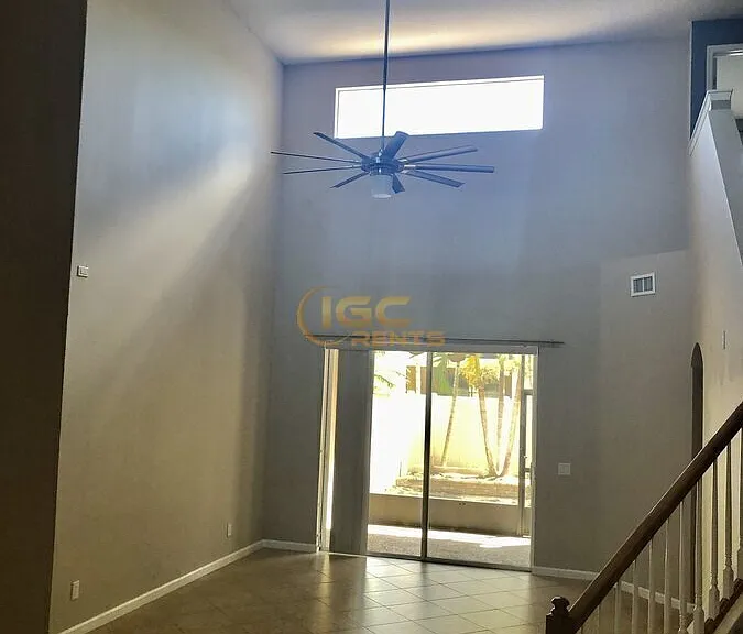 3167 Arden Cir — Photo 3