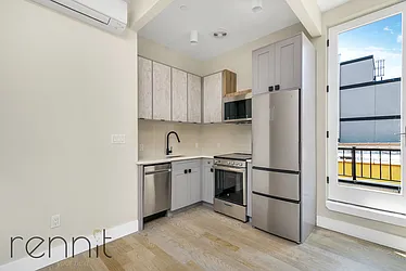 Rented by Rennit Inc.