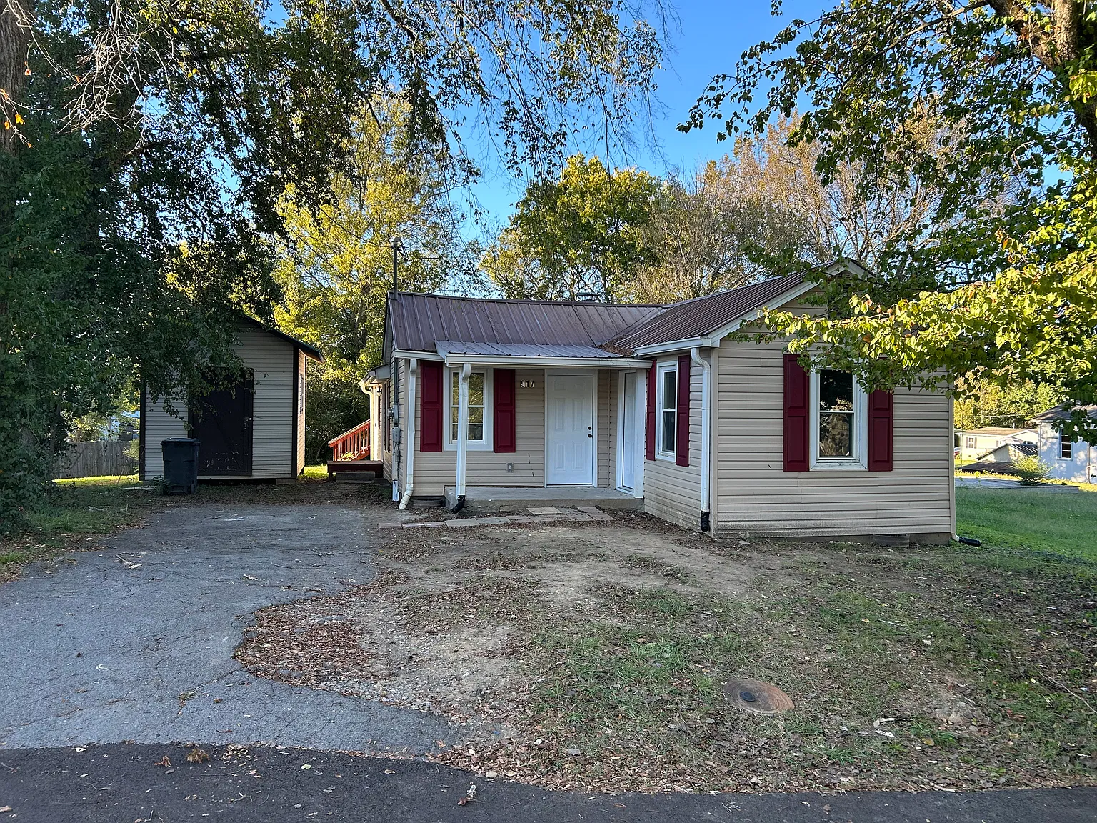 3 bed, 1152 sqft, $2,000 — Photo 1