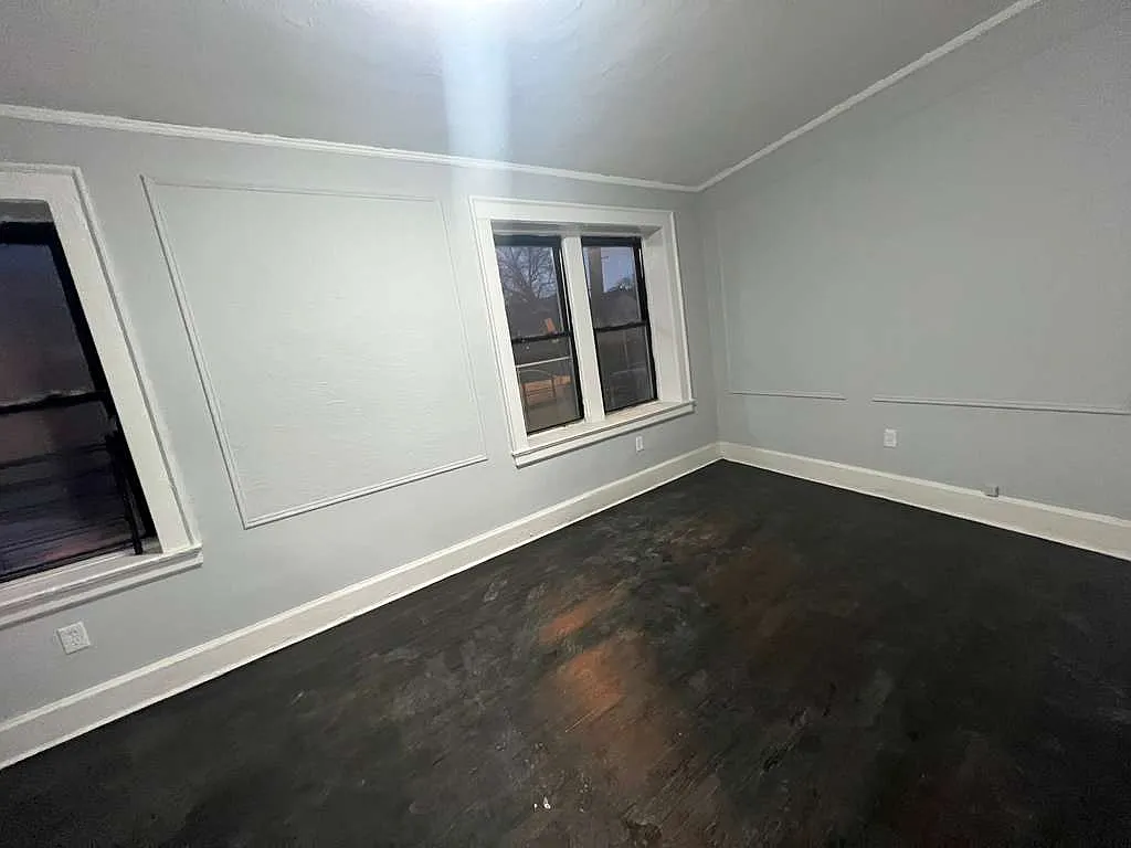 Building Photo - 1009 S Orange Ave #102