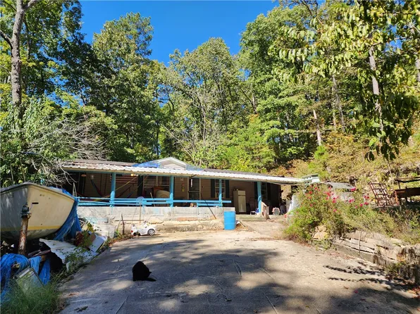 17850 Cookston Rd, Rogers, AR 72756