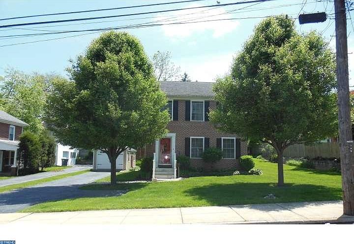 1st image of 264 W Church St