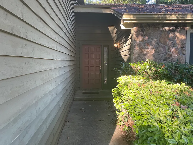 5132 Winterberry Dr — Photo 4